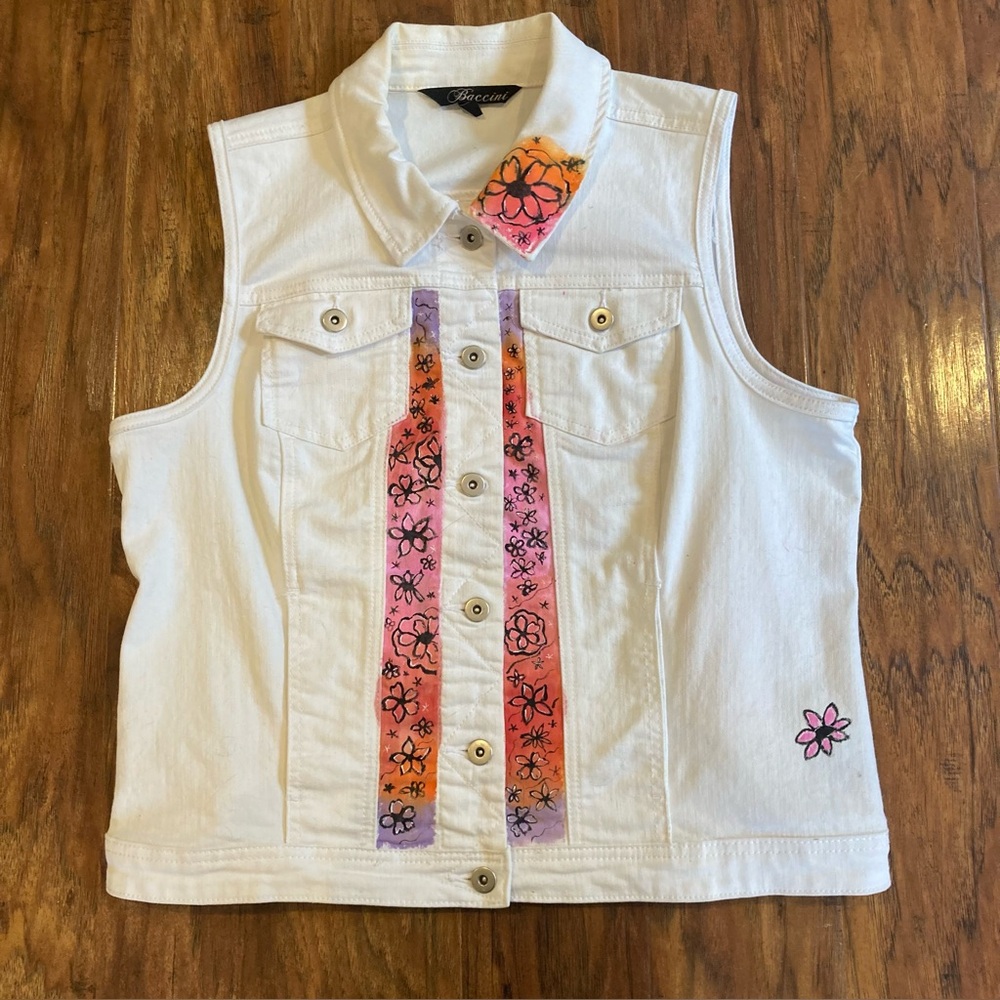 Baccini White Denim Hand Painted Multi Floral White Denim Vest women’s xl